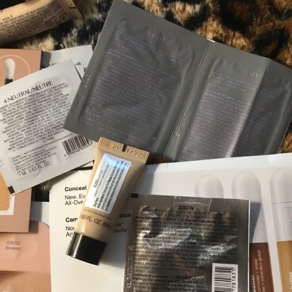 High end foundation samples!! Armani, Saie, Makeup Forever, Charlotte Tillbury… - Picture 3 of 7